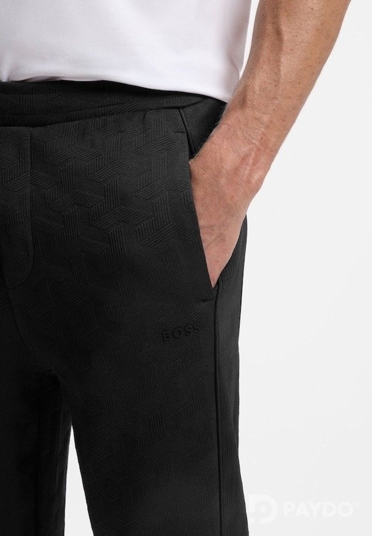 Спортивные штаны