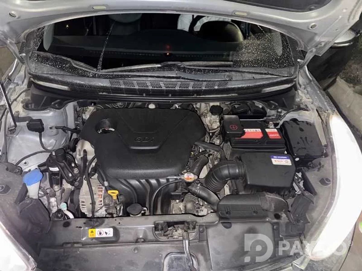 Hyundai Avante • 2014 y • 1.6 l • Automatic • Sedan • Front-wheel • Petrol