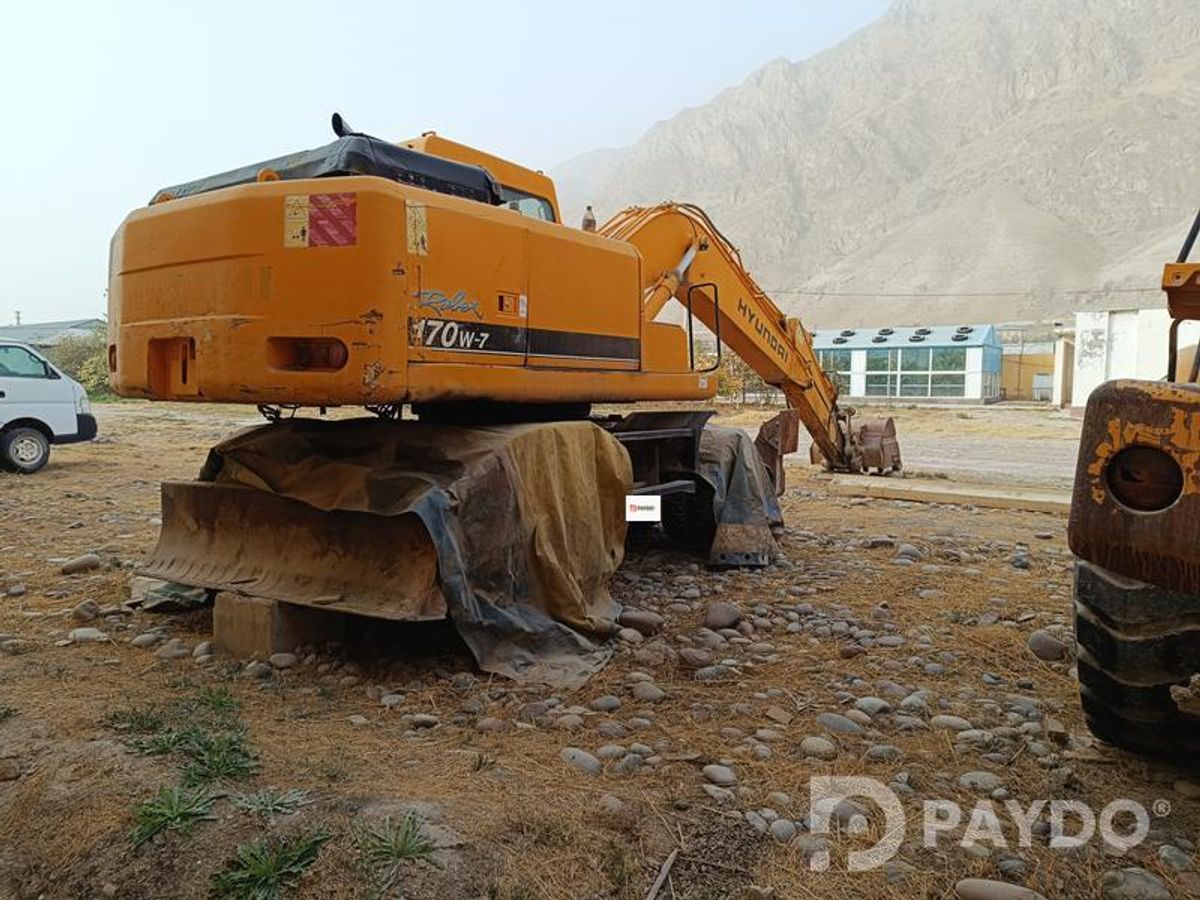 Колесный экскаватор HYUNDAI R-170 W7, ковш SAE 0,80 кубм