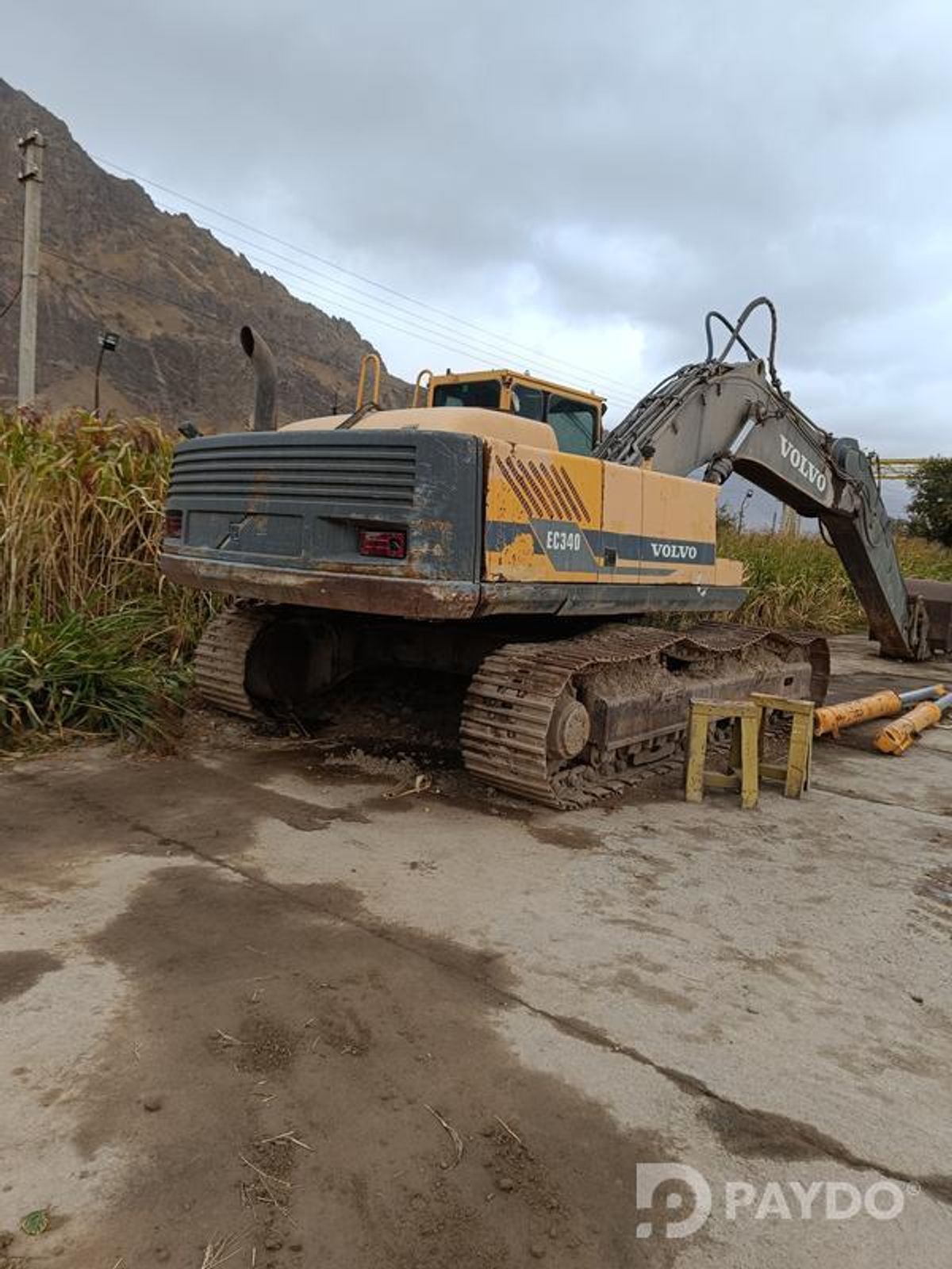 Экскаватор VOLVO EC-340, объем ковша 2 кубм