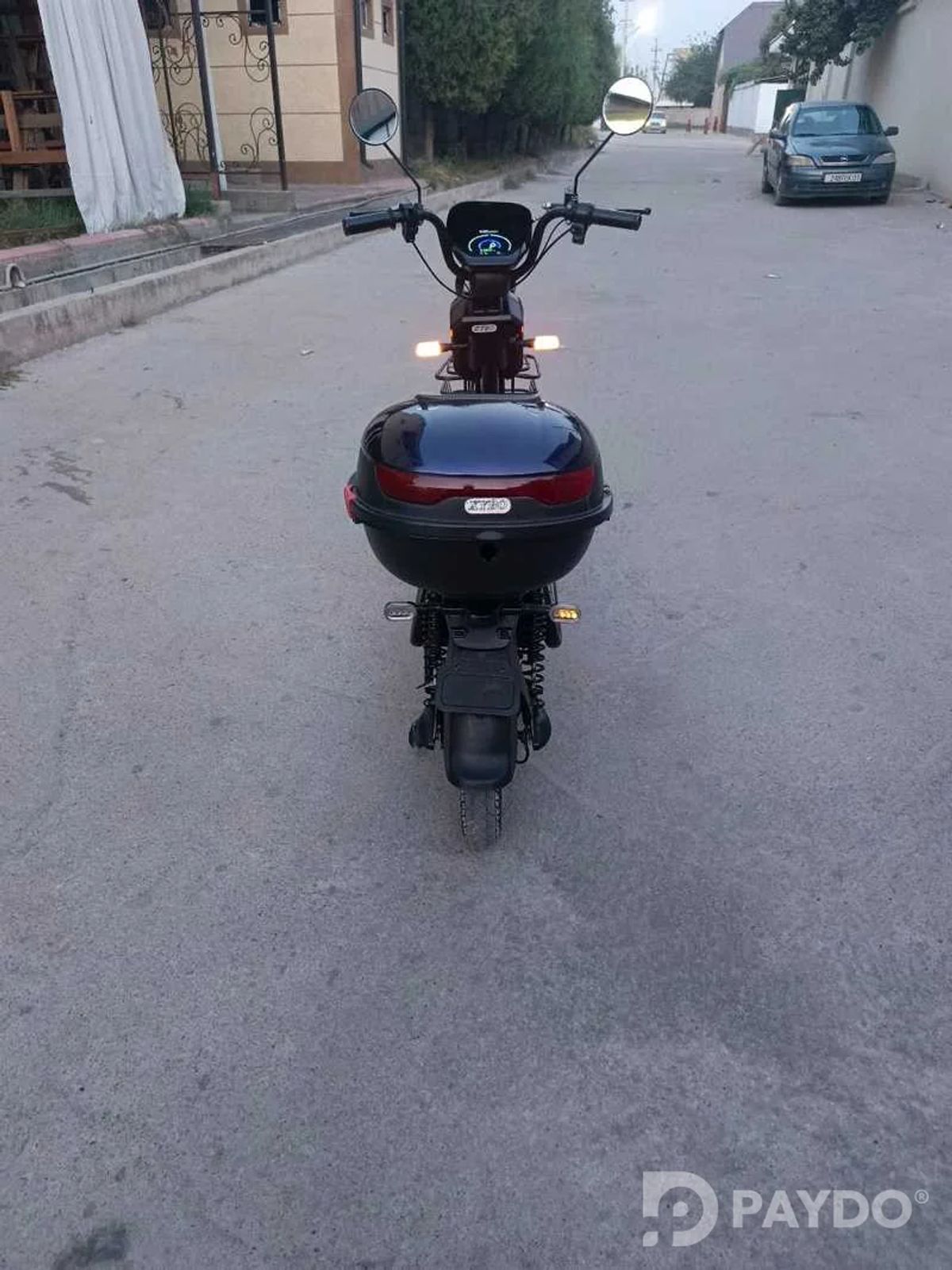 Scooter • Automatic