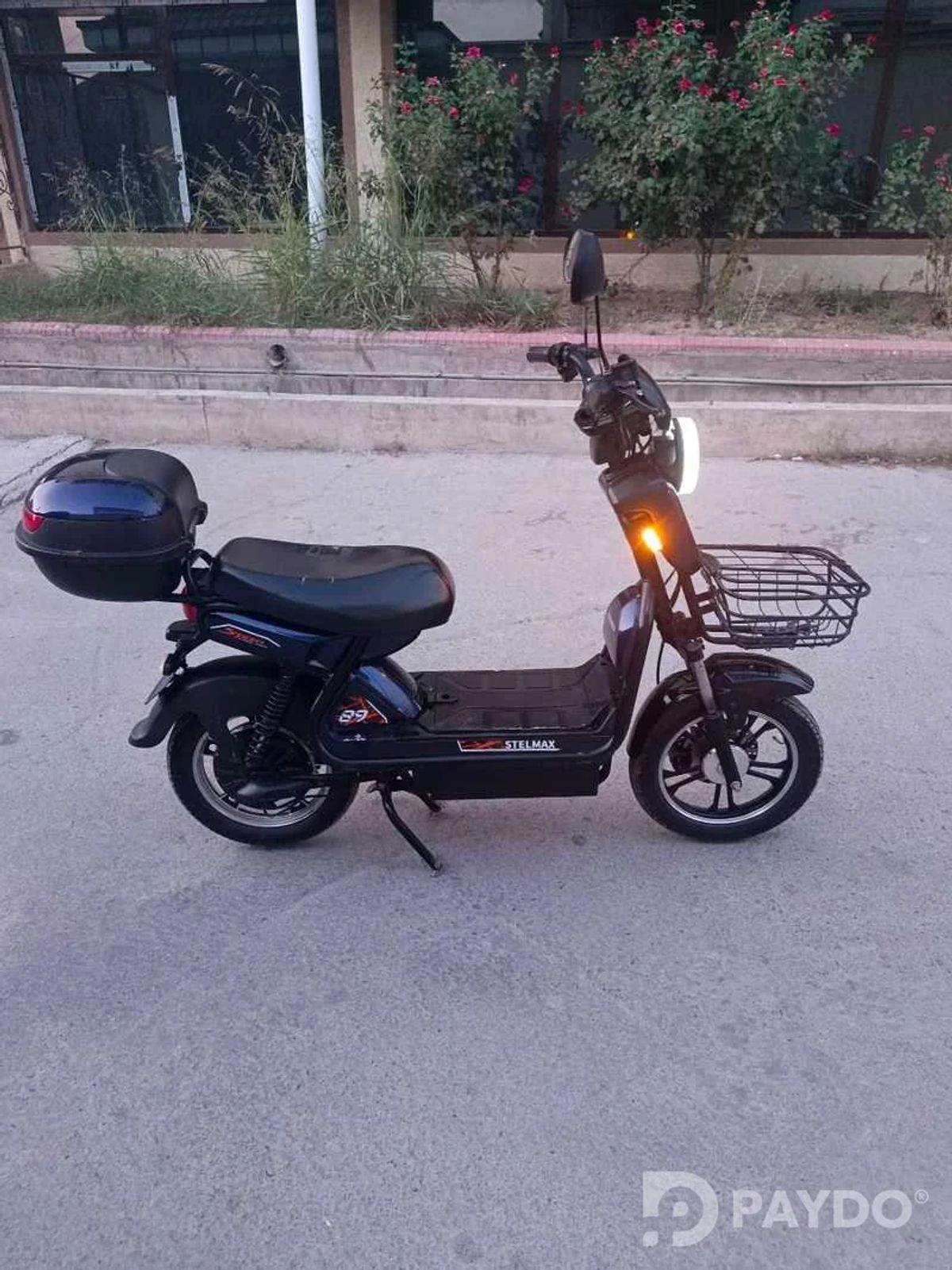 Scooter • Automatic