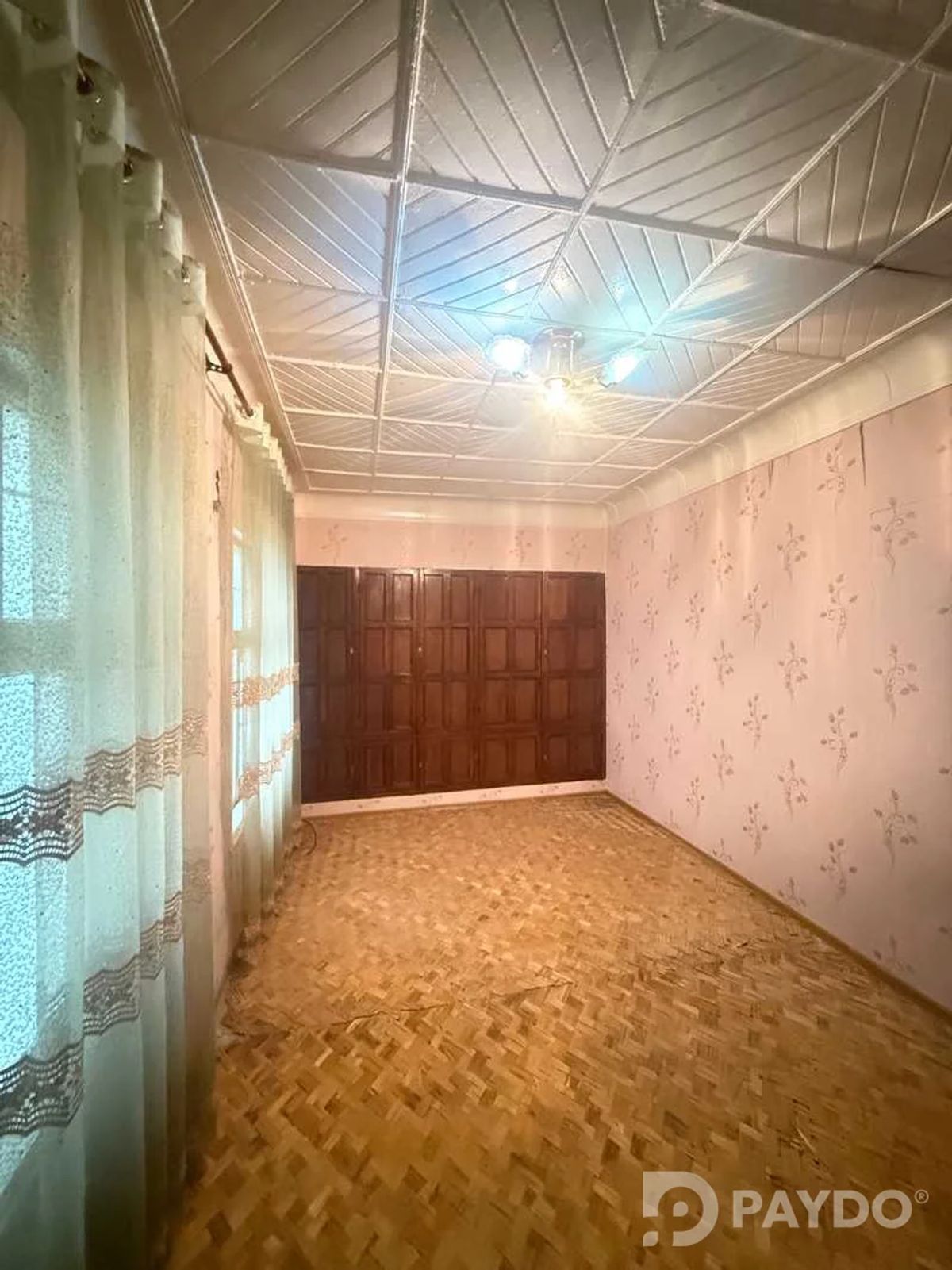 7-комн. • 1 этажный дом